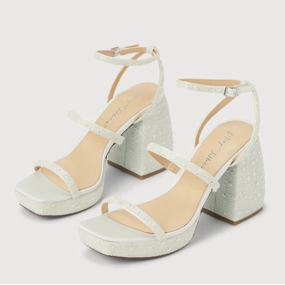 SB-Denni White Pearl Platform Ankle Strap High Heels